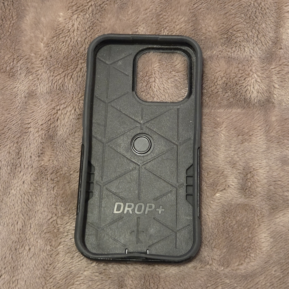 OtterBox iPhone 14 Pro Black Phone Case - Picture 3 of 5